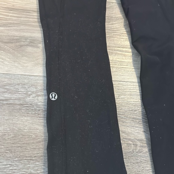 Lululemon skinny groove pant - Picture 4 of 6